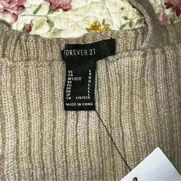 Puff sleeve square neck ribbed sweater NWT Forever21 Size large - Picture 2 of 6